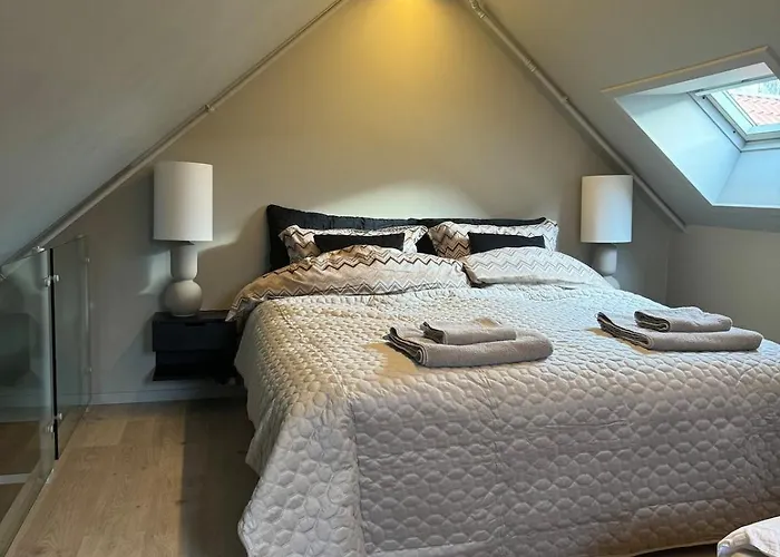 In Idyllic Bakklandet Apartamento